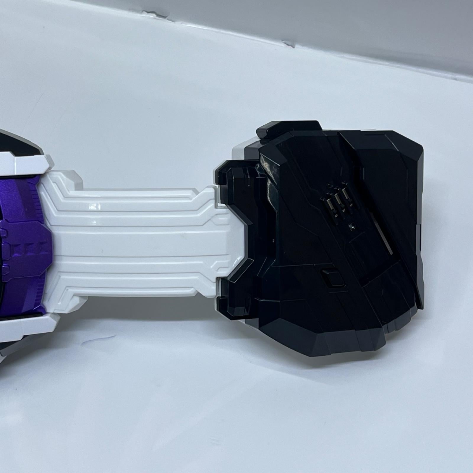DXレーザーレイズドライバー 仮面ライダーアウトサイダーズ バンダイ フィギュア/グッズ