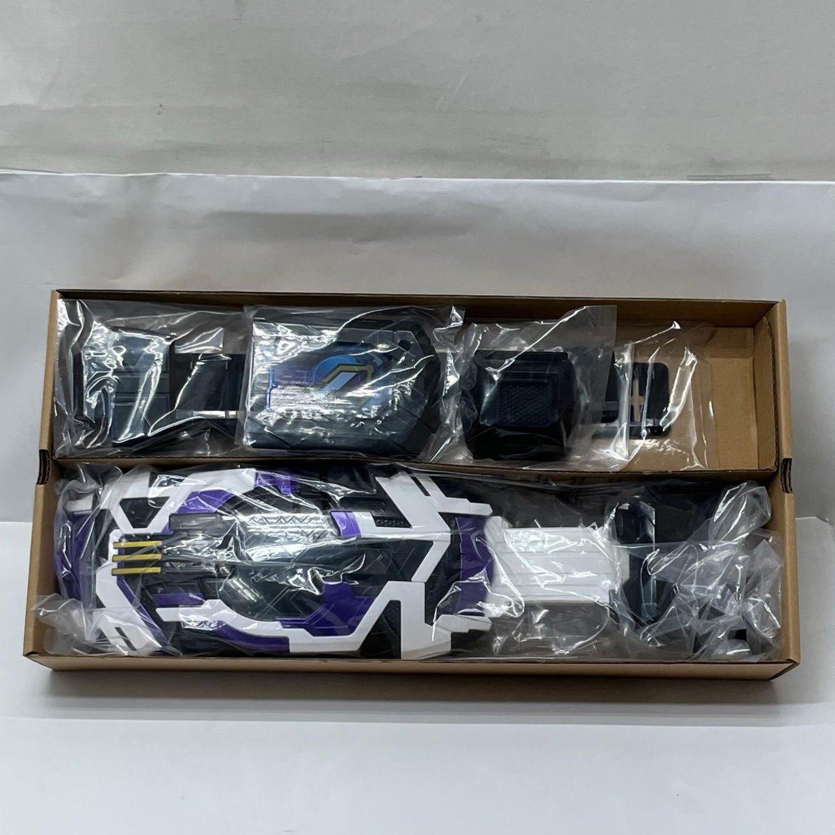 DXレーザーレイズドライバー 仮面ライダーアウトサイダーズ バンダイ フィギュア/グッズ