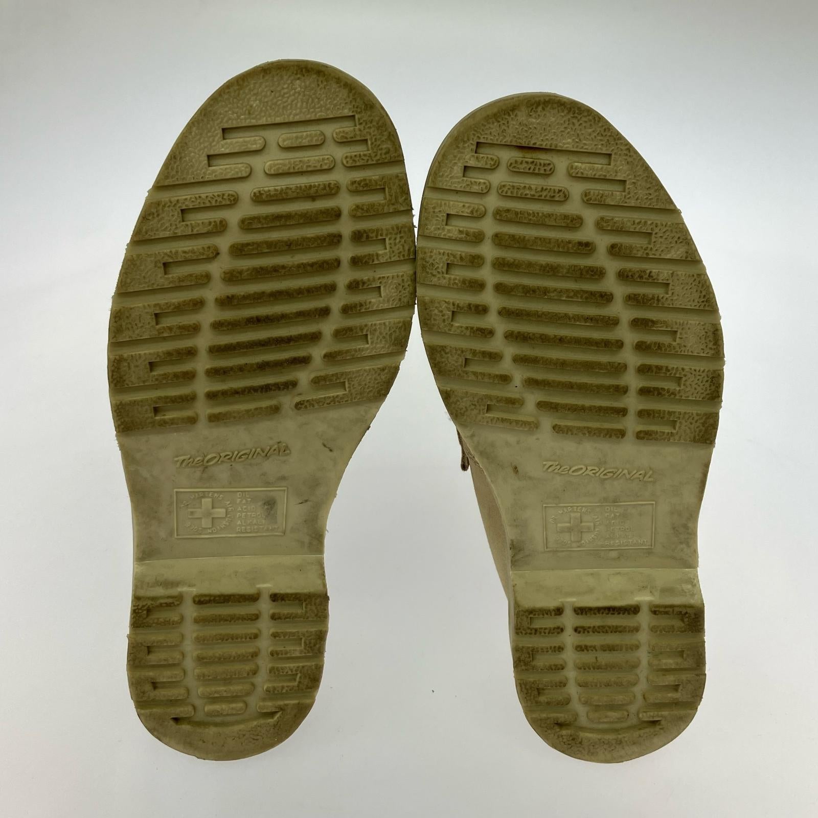 ブーツ dr.martens adrian タッセルローファー スエード ベージュ