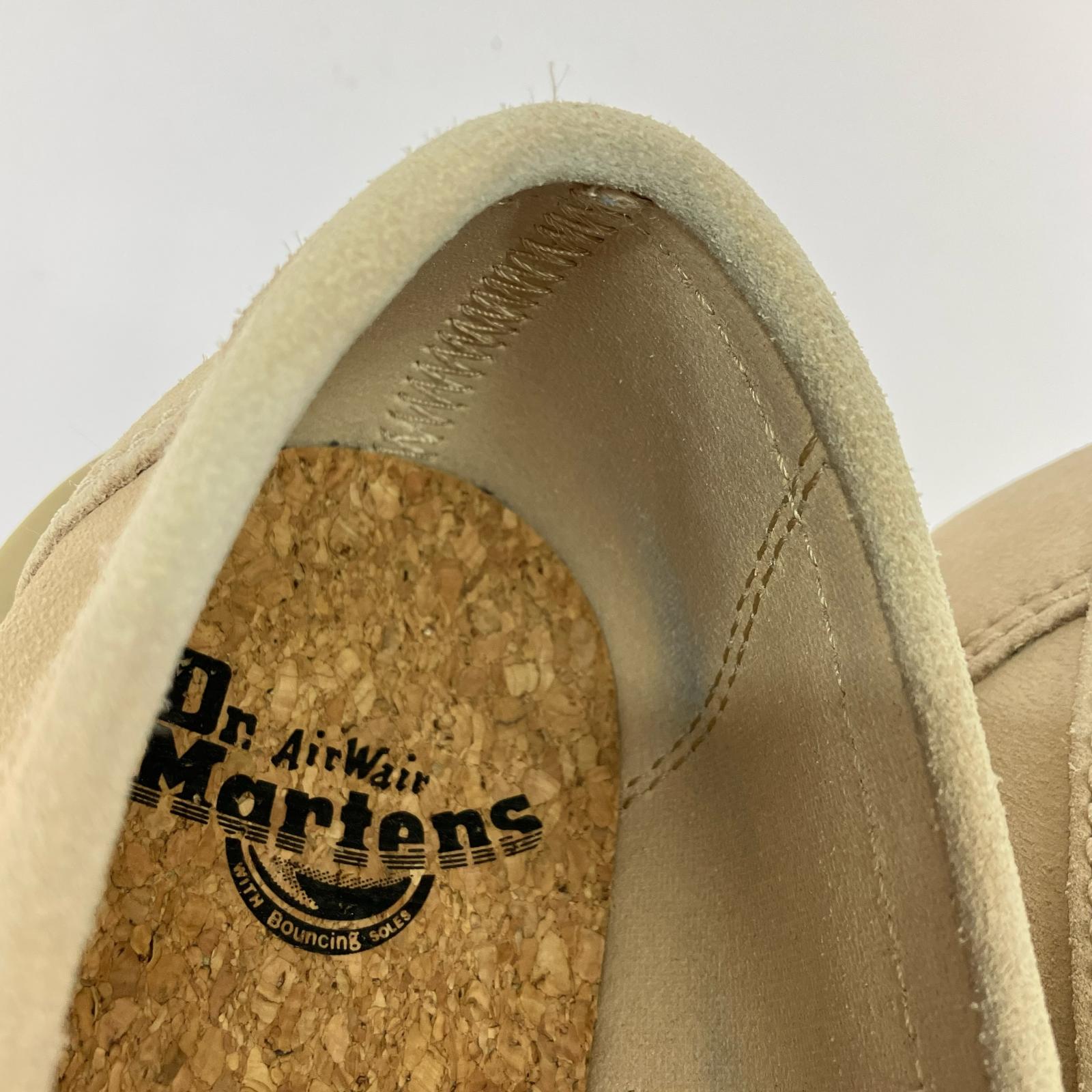 ブーツ dr.martens adrian タッセルローファー スエード ベージュ