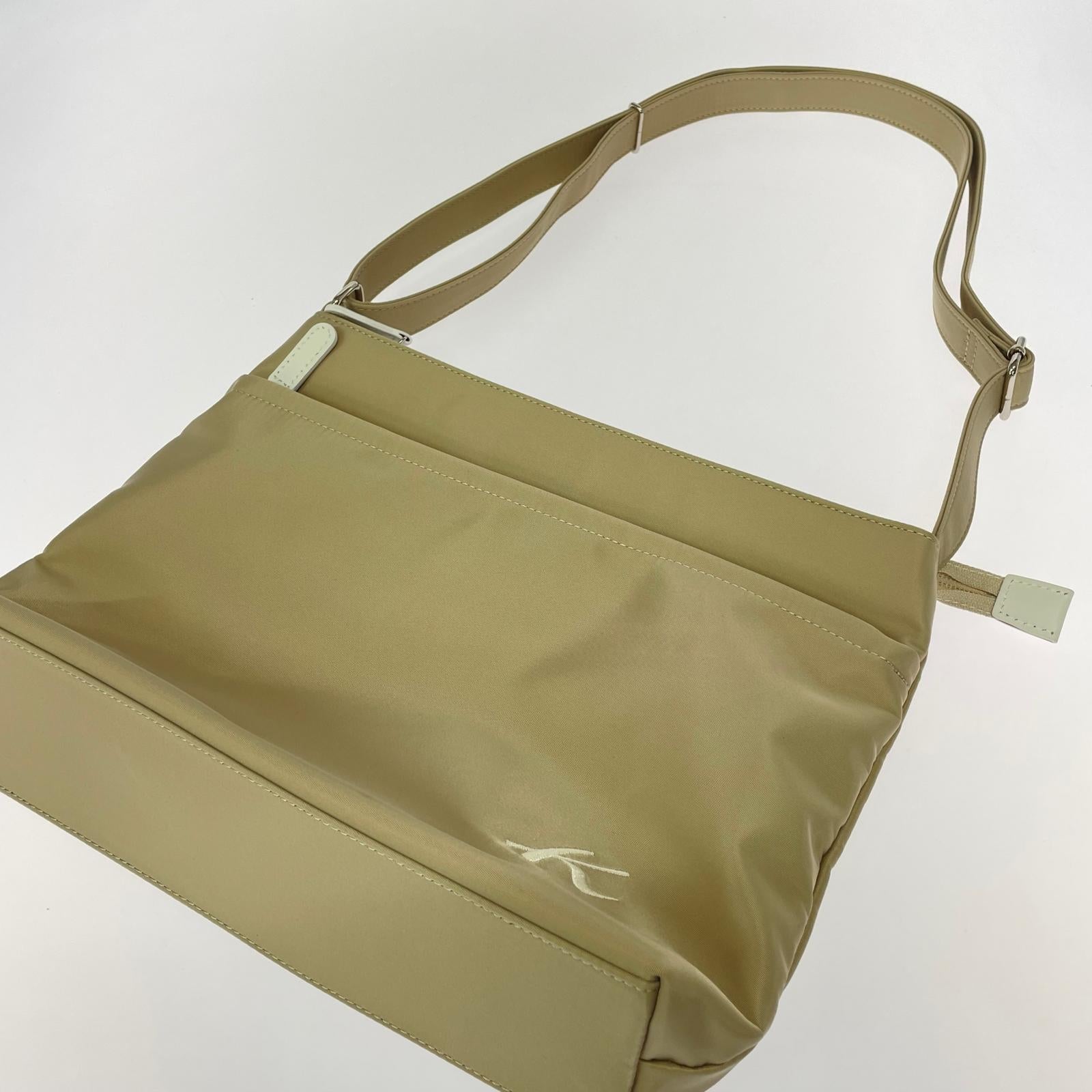 ショルダーバッグ ベージュ ベージュ