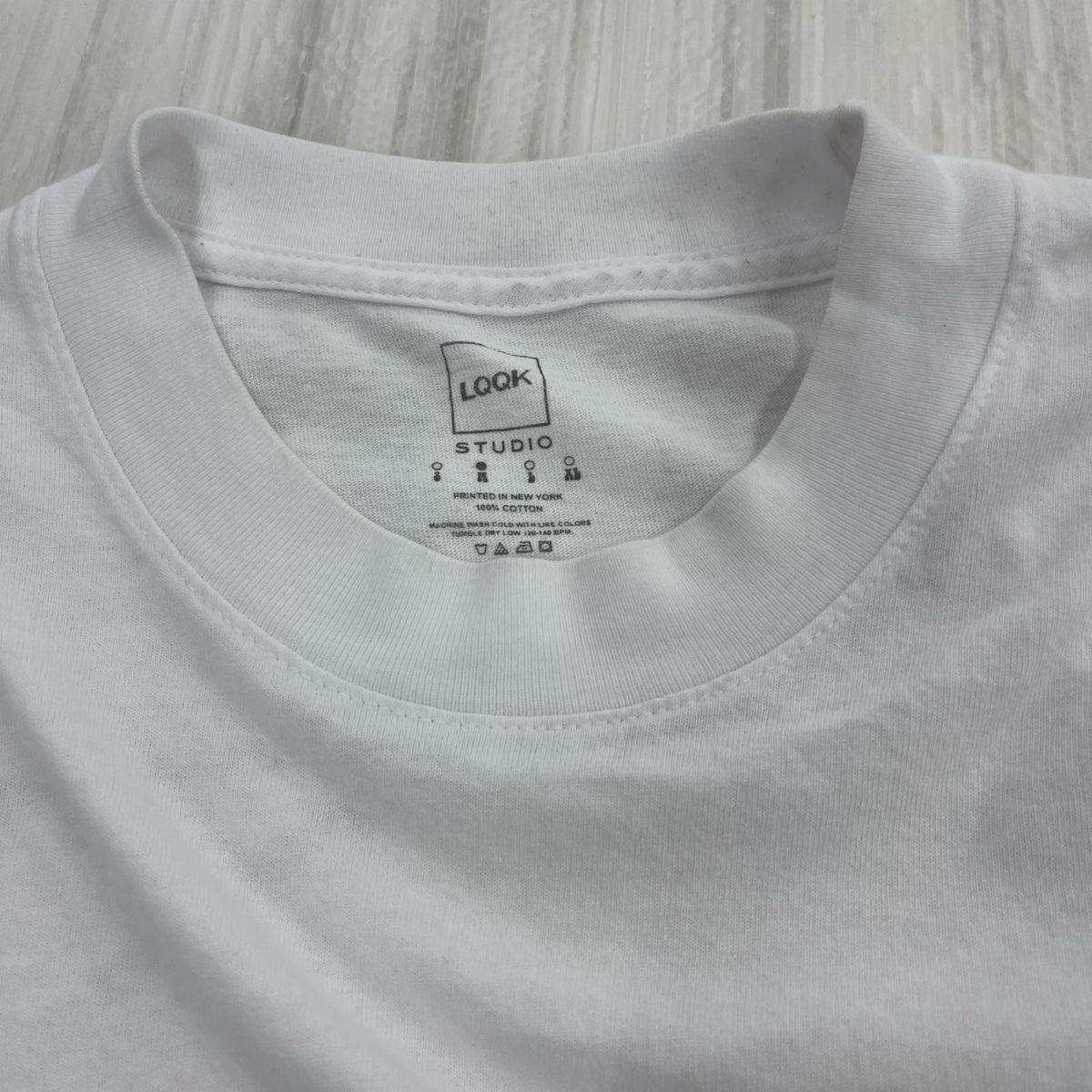 長袖Ｔシャツ LQQK STUDIO SMILEY LOGO L/Sｶｯﾄｿｰ 白 M M ホワイト