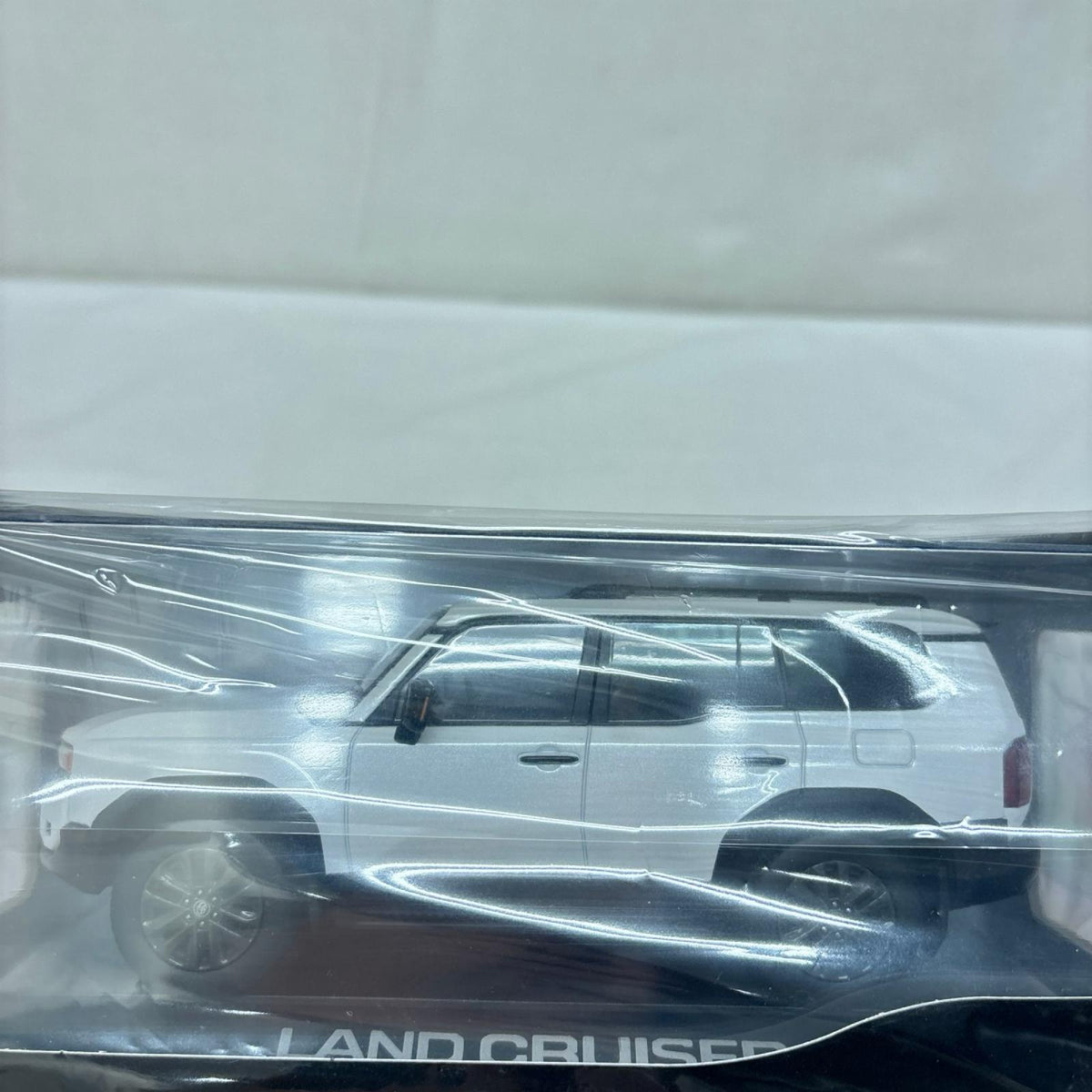 1/30 ランドクルーザー250 豊通ファシリティーズ カラーサンプル