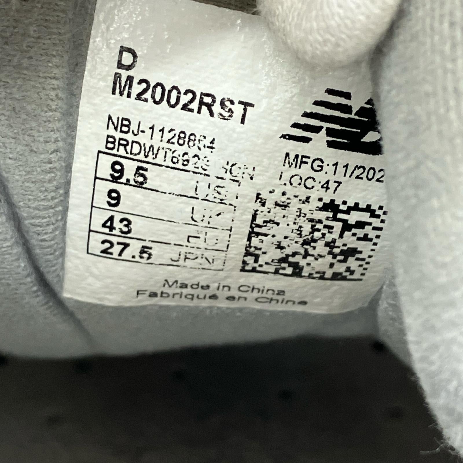 スニーカー M2002RST 27.5 27.5cm (US9 1/2 UK9 EU45) グレー