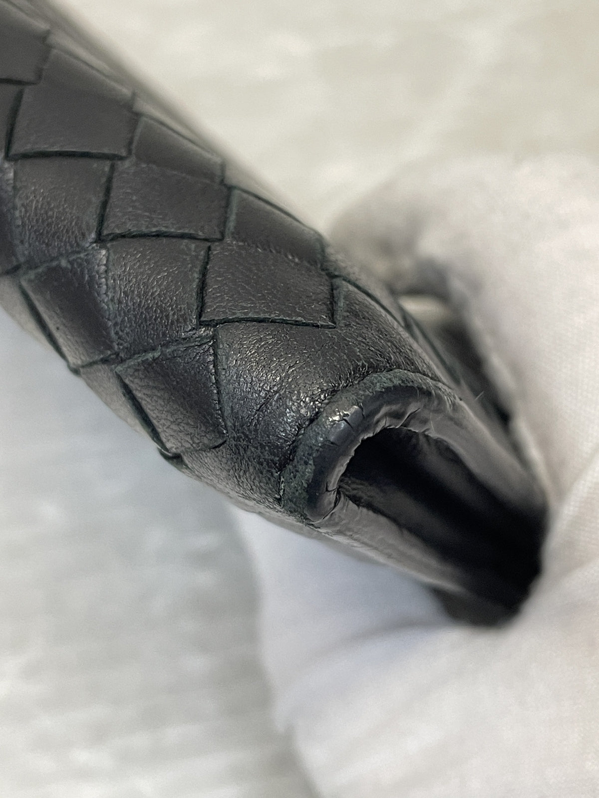 Bottega Veneta イントレチャート ロングウォレット 黒