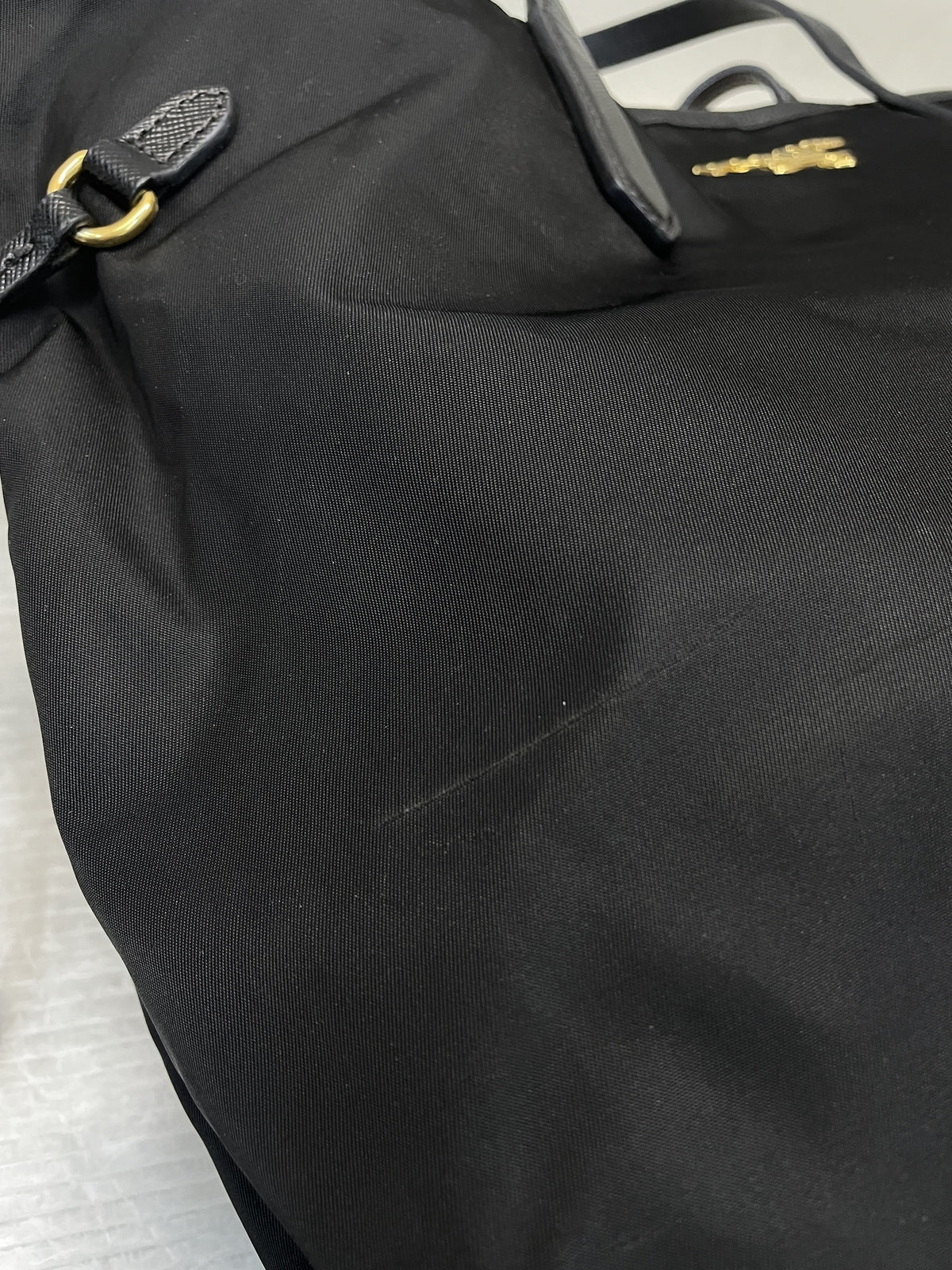 PRADA ｾﾐｼｮﾙﾀﾞｰ ﾅｲﾛﾝﾄｰﾄﾊﾞｯｸﾞ 黒