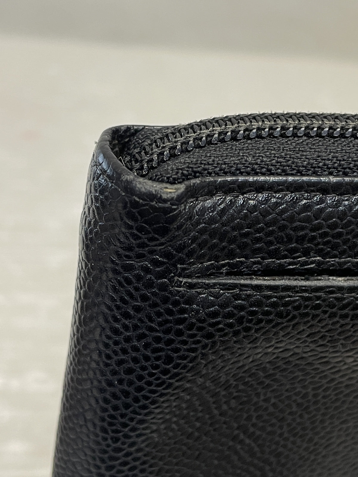 CHANEL キャビアスキン ココマーク ラウンドジップウォレット 黒
