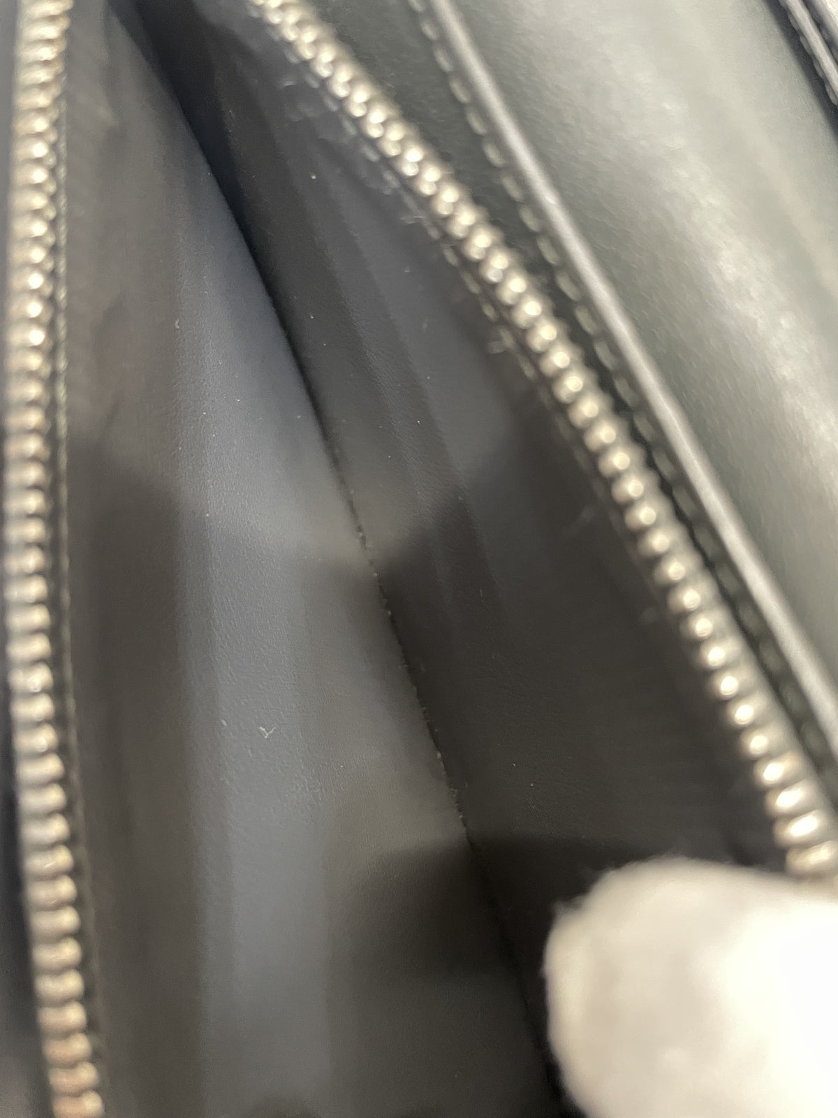 LOUIS VUITTON ポルトフォイユブラザ トリヨンレザー M58818