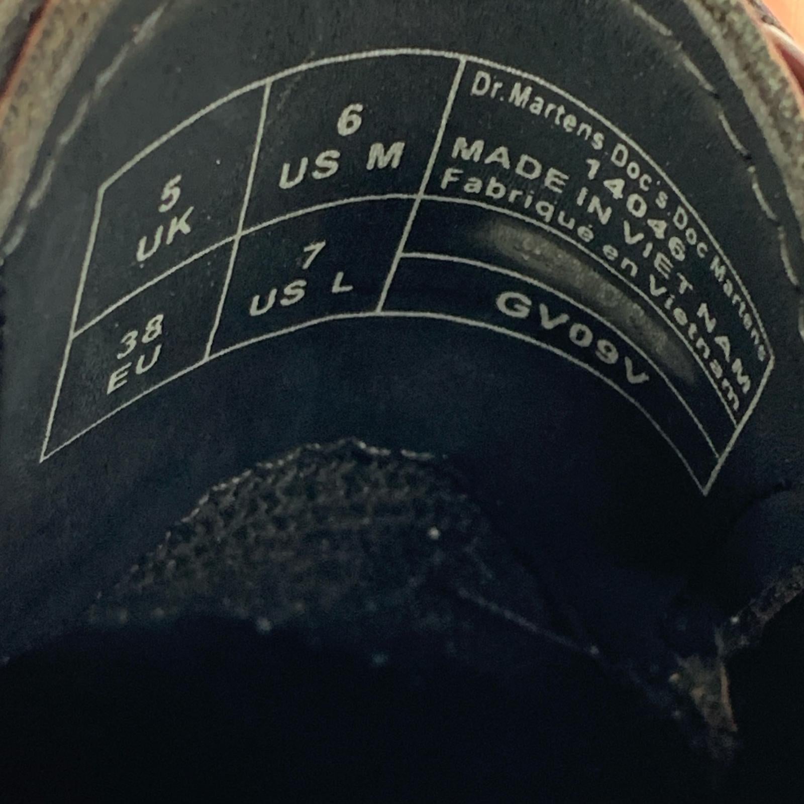 シューズ Dr.Martens　VEGAN1461
