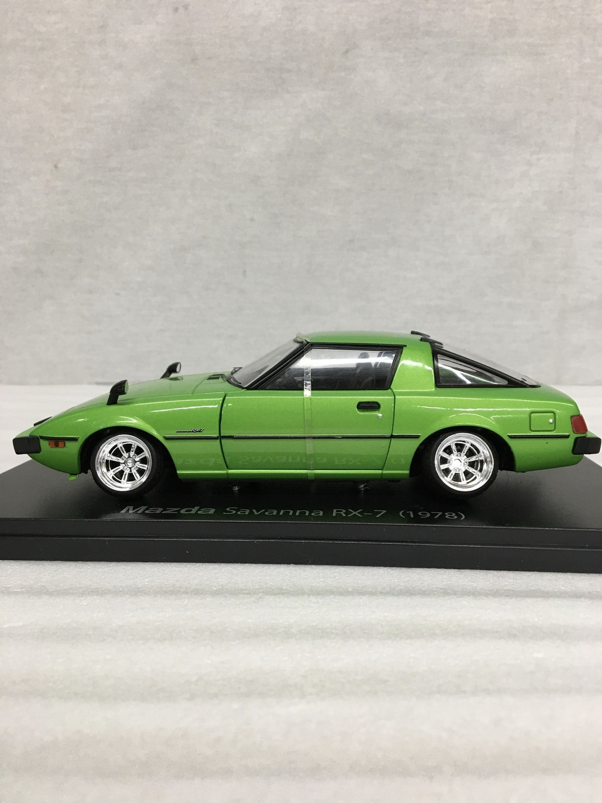 MAZDA サバンナ　RX-7　1978 スケールカー