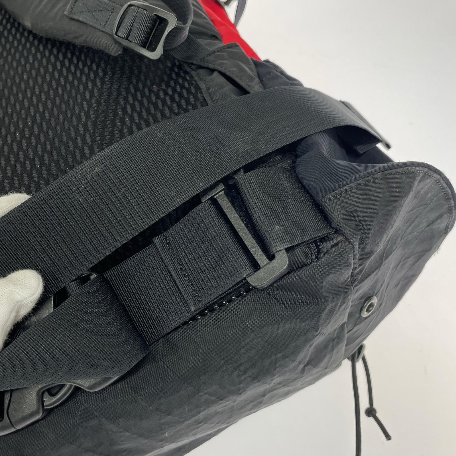 リュック・デイパック 山と道U.L. HIKE & BACKPACKING SHOP　レッド レッド
