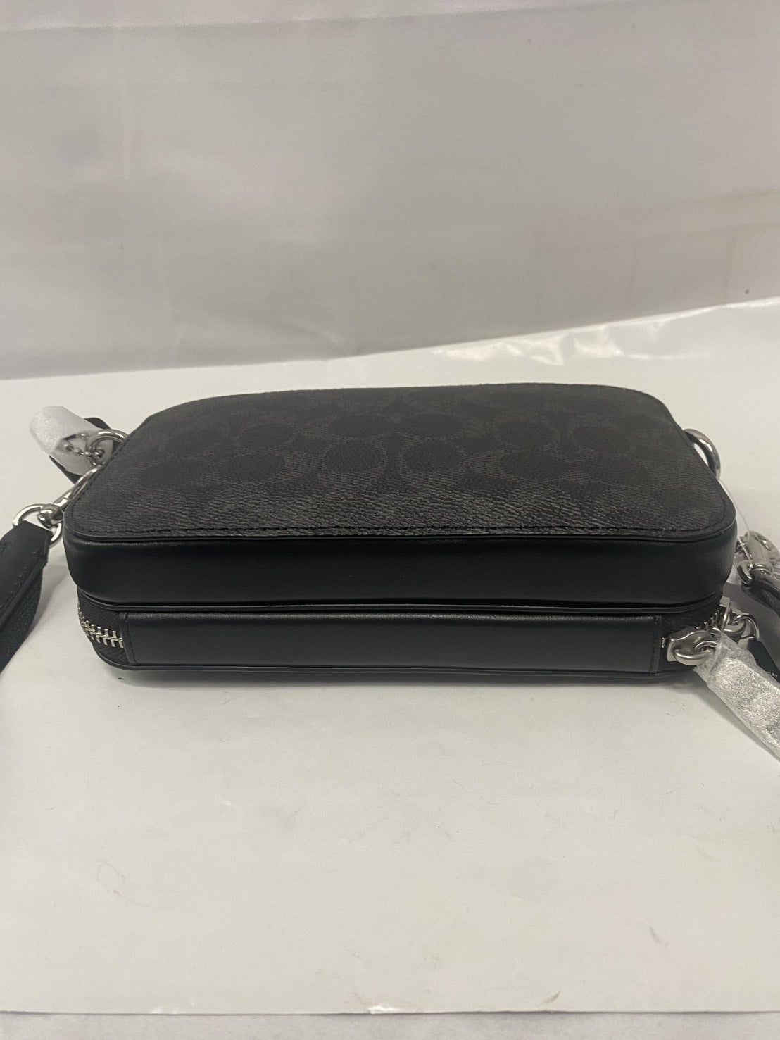 クロスボディ19　シグネチャー　キャンバス