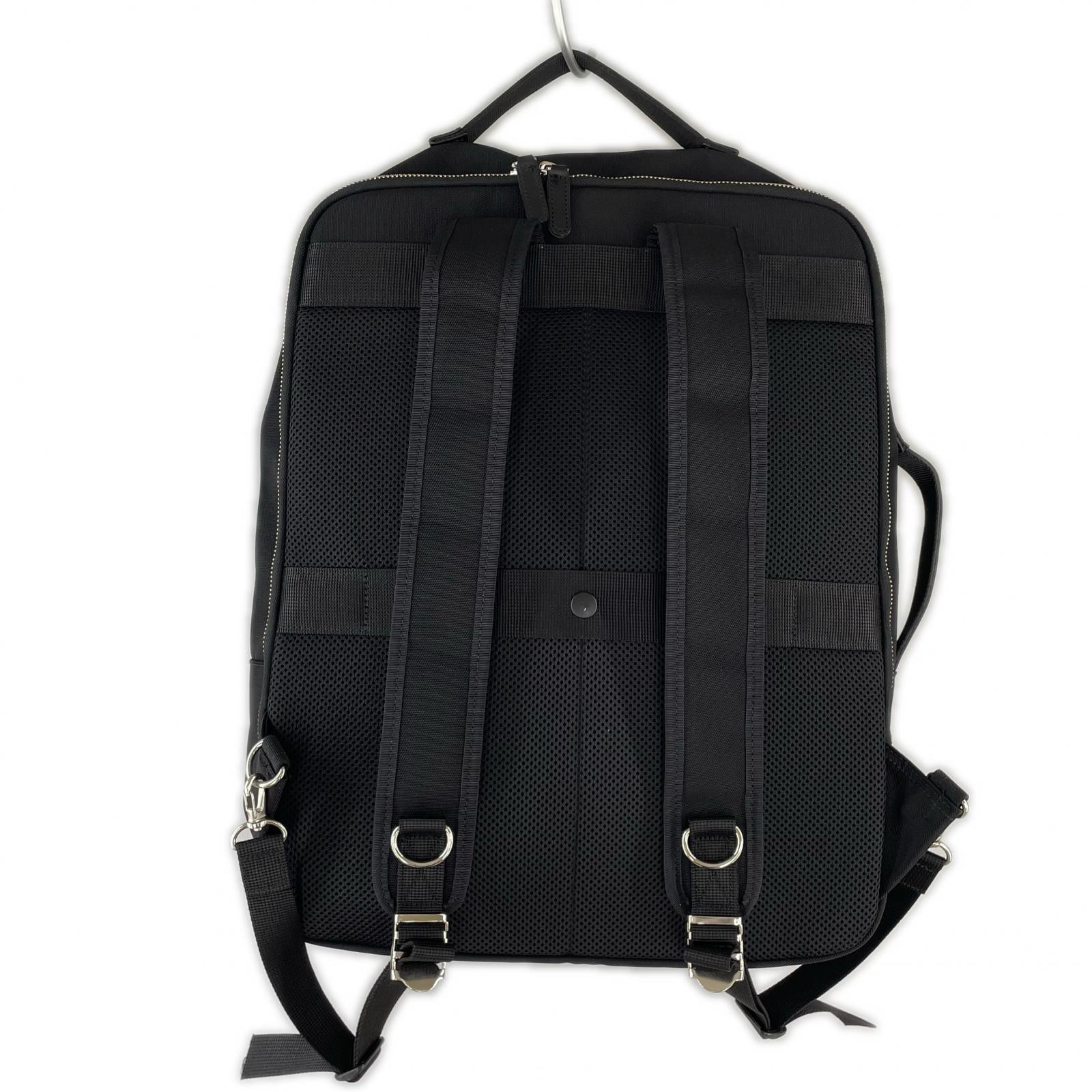 リュック・デイパック キワダ　エビータワイドビジネスリュック ブラック