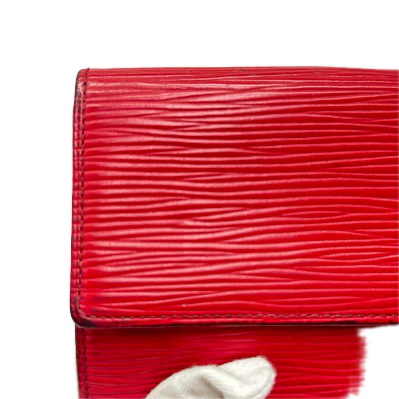 LV エピ ポルトモネビエカルトクレディ