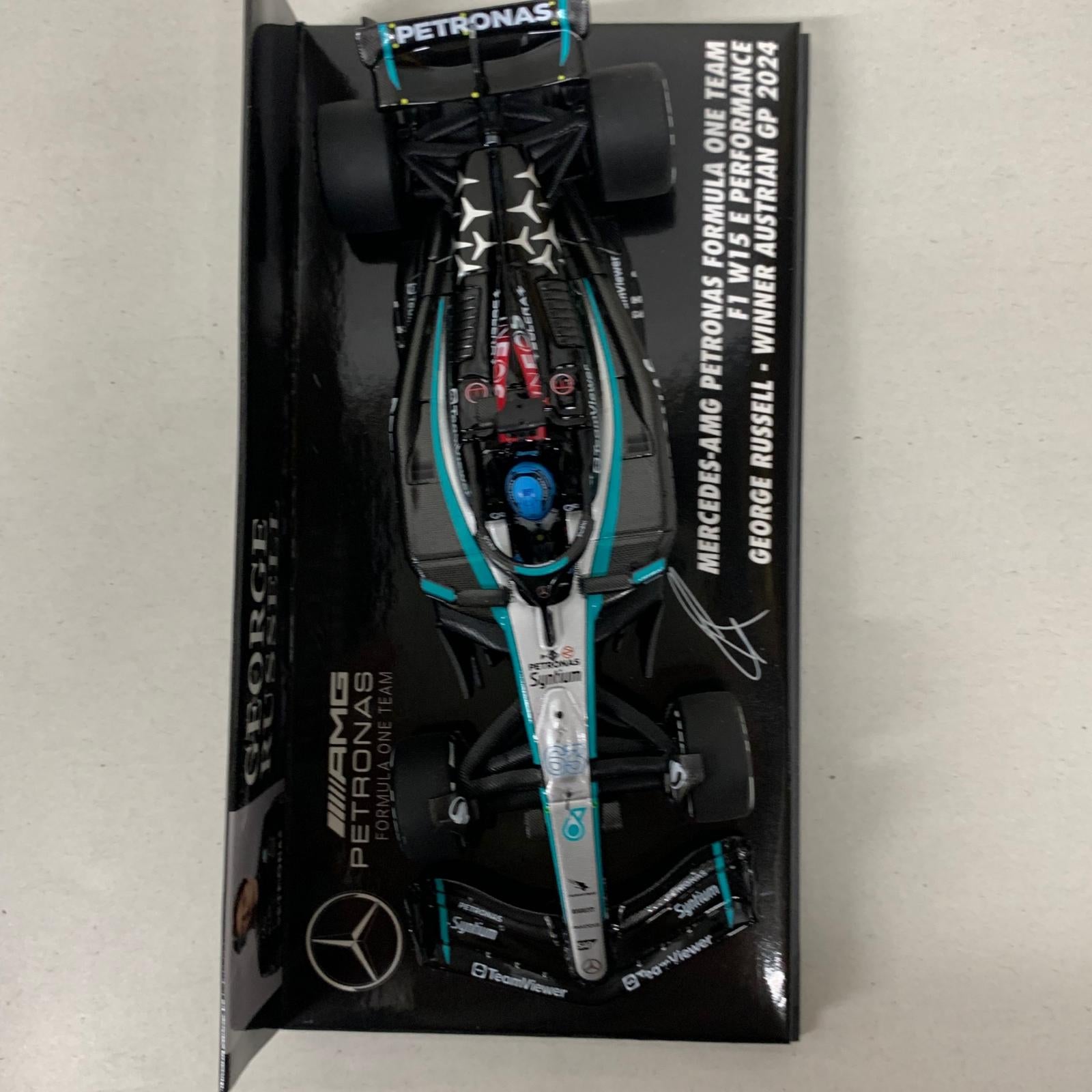 MINICHAMS メルセデスAMG F1 W15 GEORGE RUSSELL スケールカー