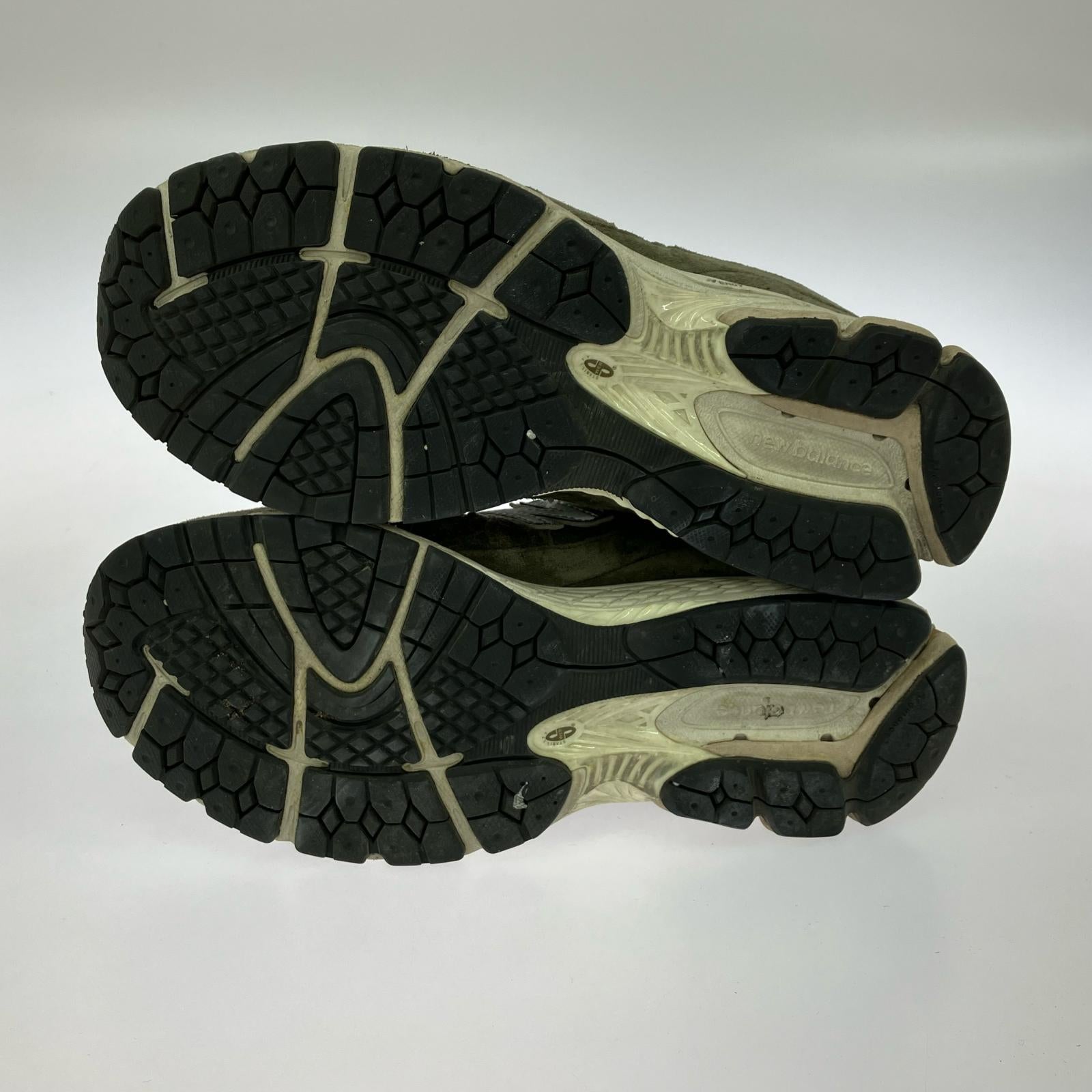 スニーカー M2002RHN 28.5cm 28.5cm (US10 1/2 UK10 EU47) カーキ
