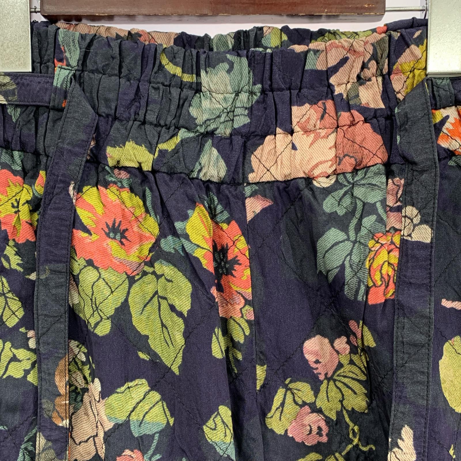 ショートパンツ DRIES VAN NOTEN フラワープリント キルティングショーツ 36 36 ネイビー