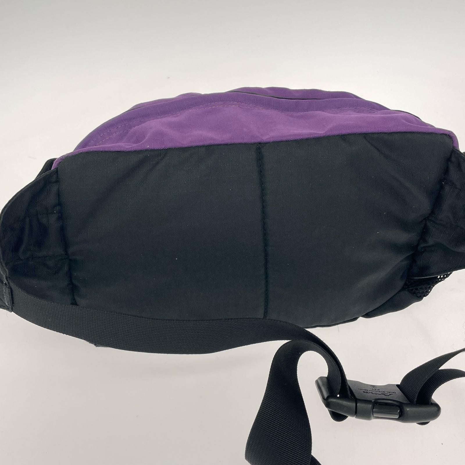 ボディバッグ CLASSIC KANGA　Purple