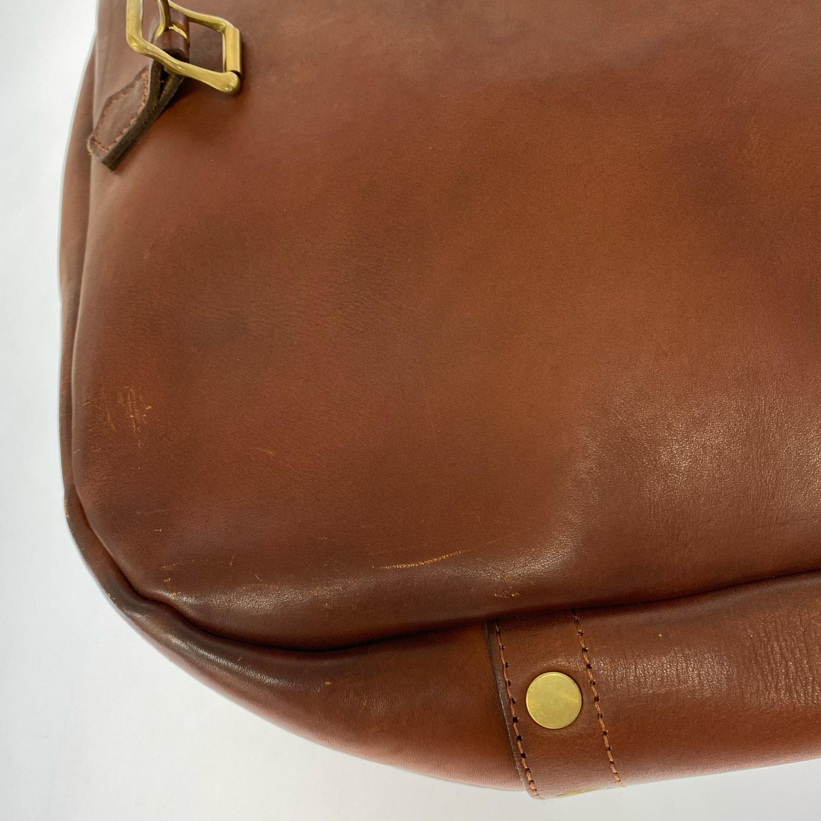 ショルダーバッグ VASCO LEATHER POSTMAN SHOULDER BAG ブラウン ブラウン