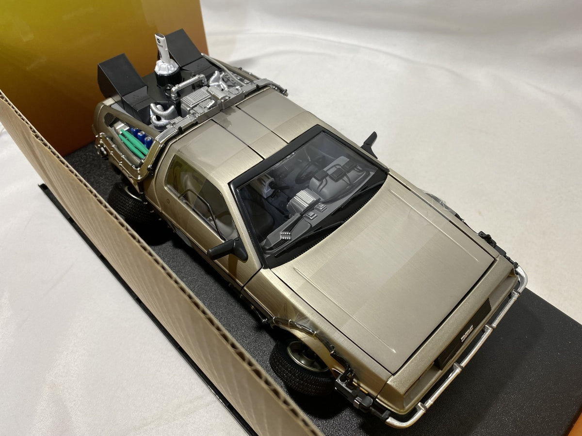 SunStar BACK TO THE FUTURE PARTII TIME MACHINE フィギュア/グッズ