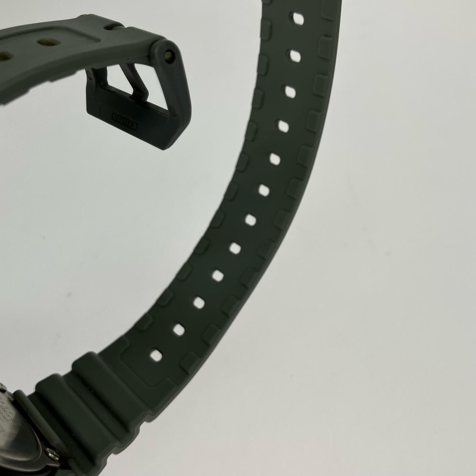 腕時計 GA-2110ET　GRY グレー