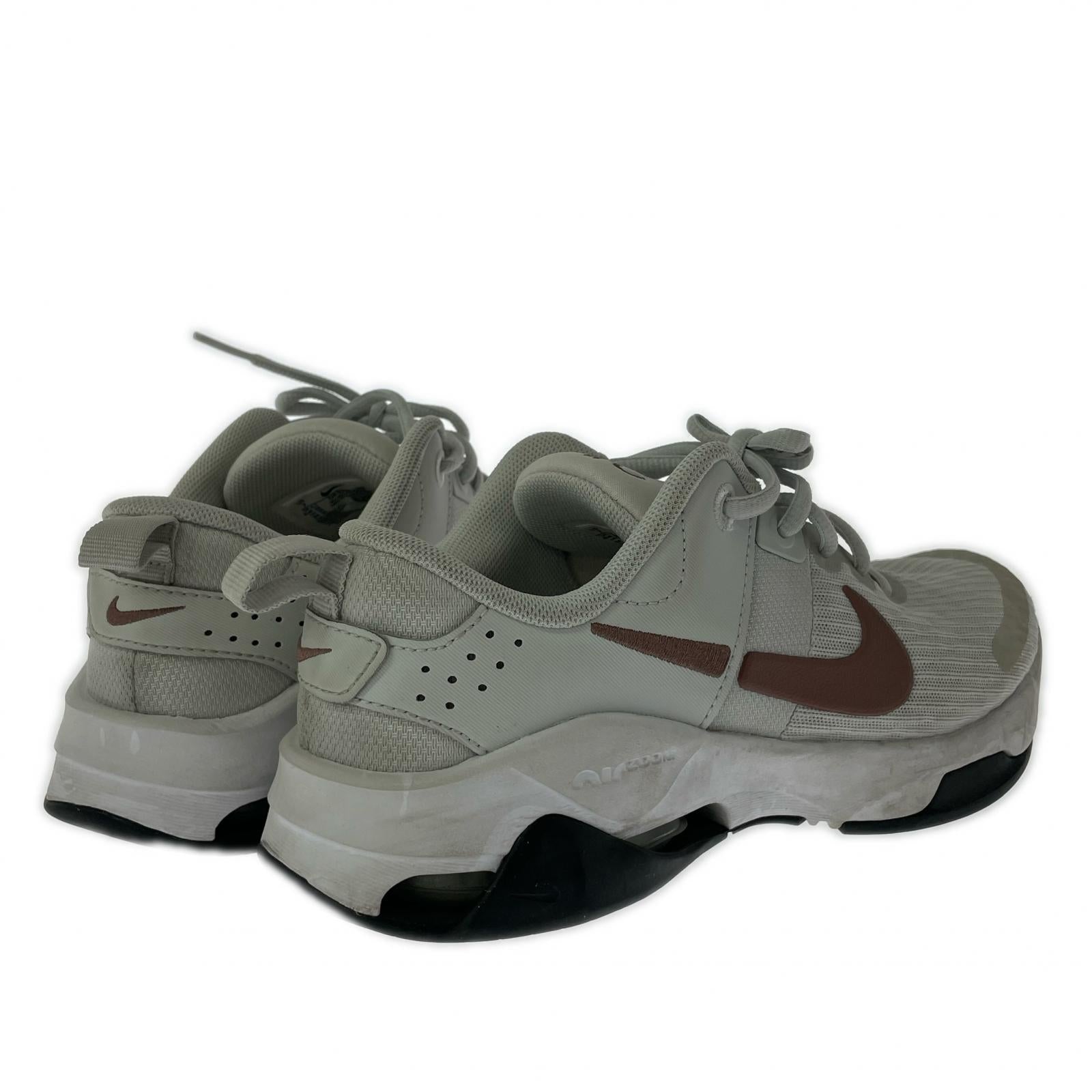 スニーカー Zoom Bella 6/DR5720-003/24cm 24cm (US6 UK5 1/2 EU38) ホワイト