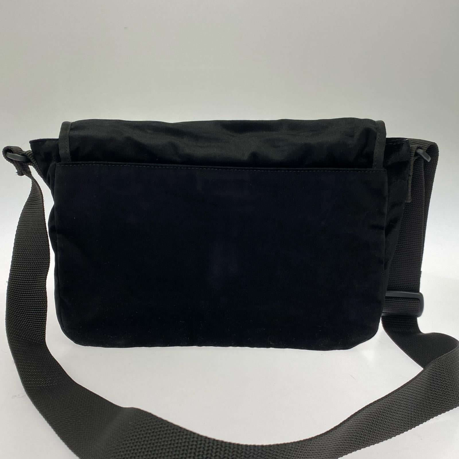 ショルダーバッグ VELVET MESSWENGER BAG BLACK ブラック