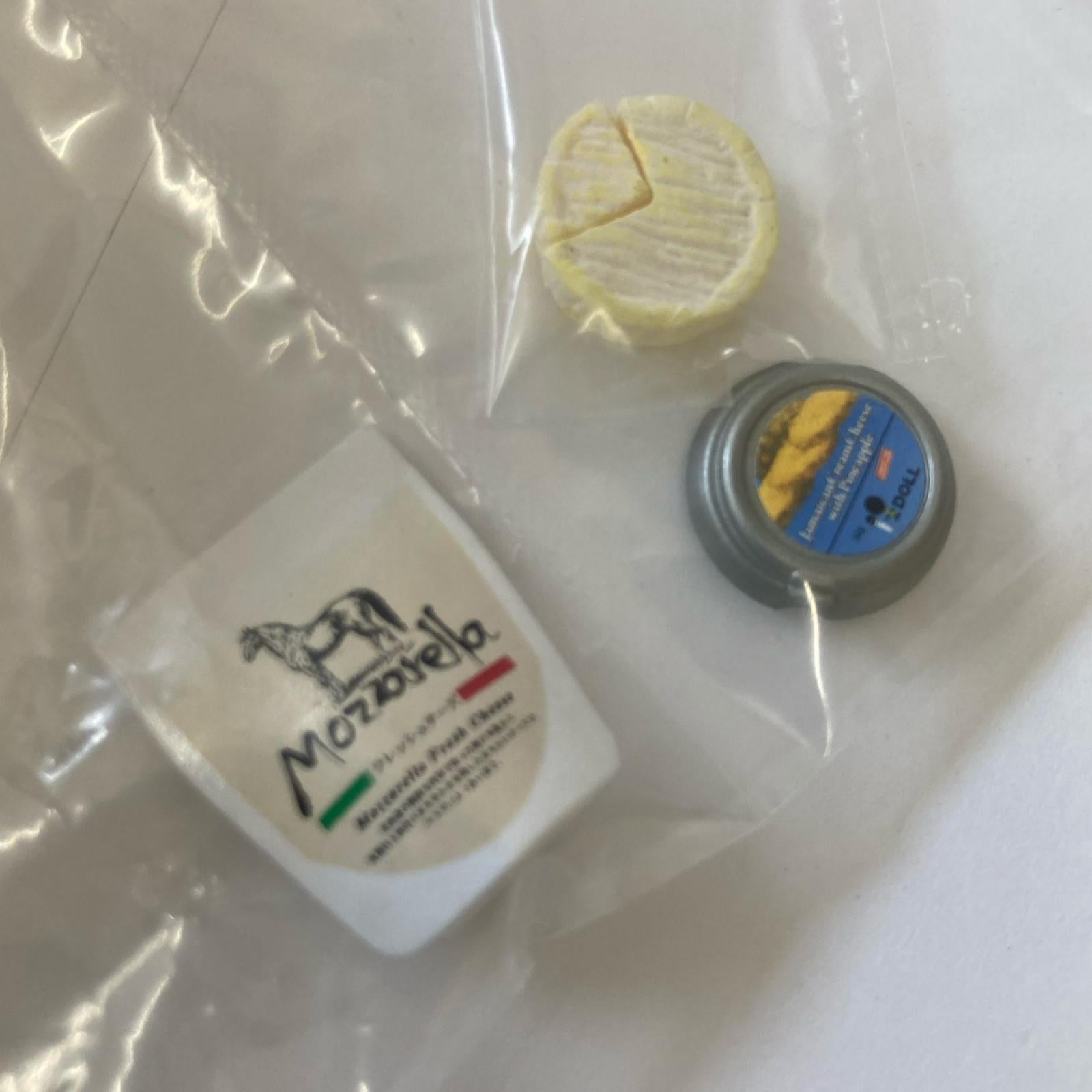ミニコレ 輸入マーケット チーズでワインセット リーメント