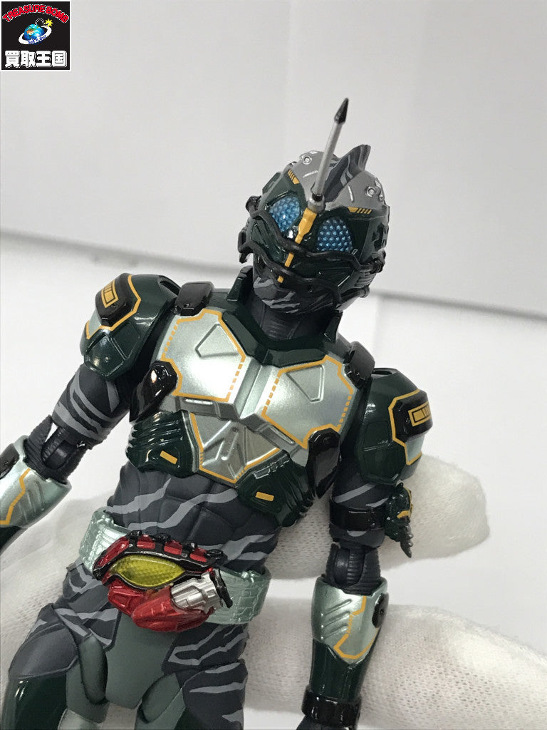 S.H.Figuarts 仮面ライダーアマゾンネオアルファ フィギュア/グッズ