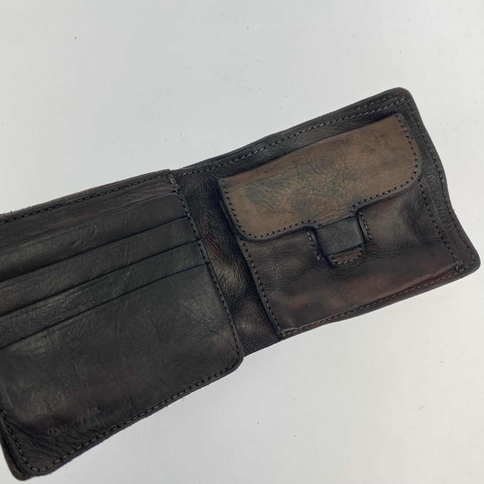 コンパクトウォレット Damasquina レザー二つ折り財布 スタッズ ブラウン