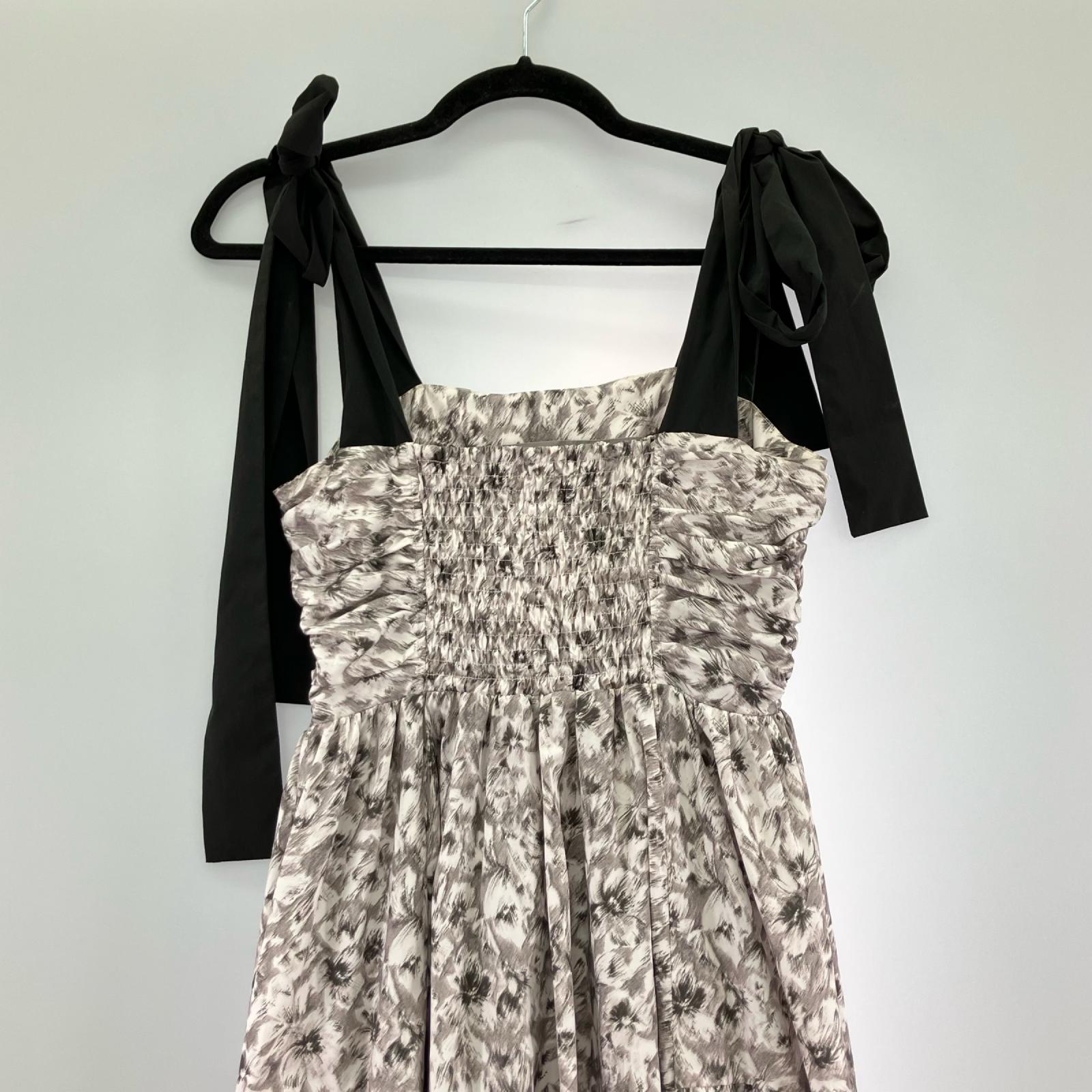 ワンピース ショルダーリボンフラワーワンピ/GRY/1 グレー
