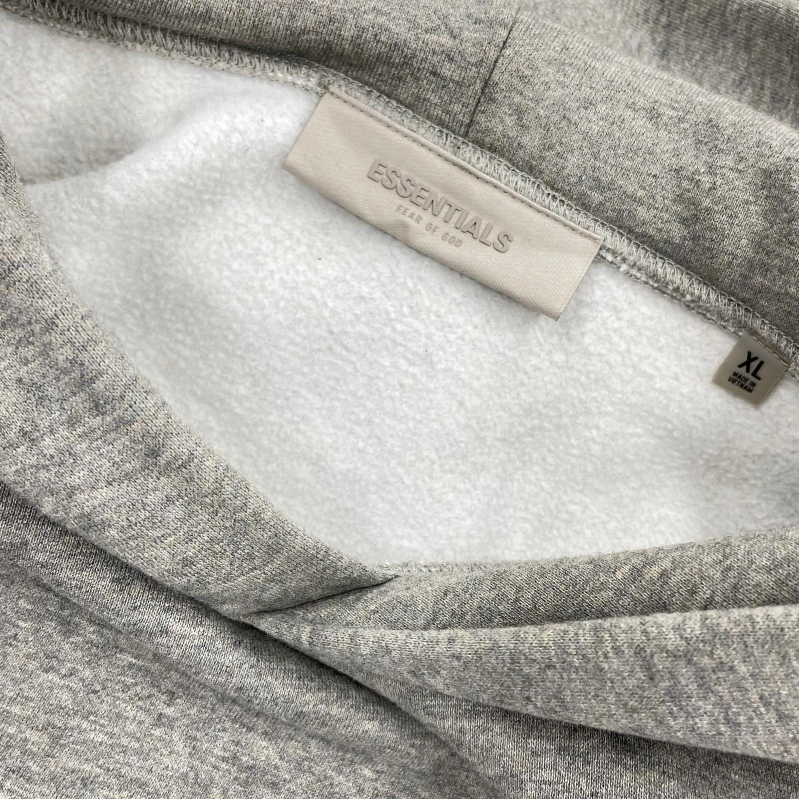 パーカー ESSENTIALS FEAR OF GOD フェルトロゴスウェットプルオーバーパーカー グレー (XL) グレー