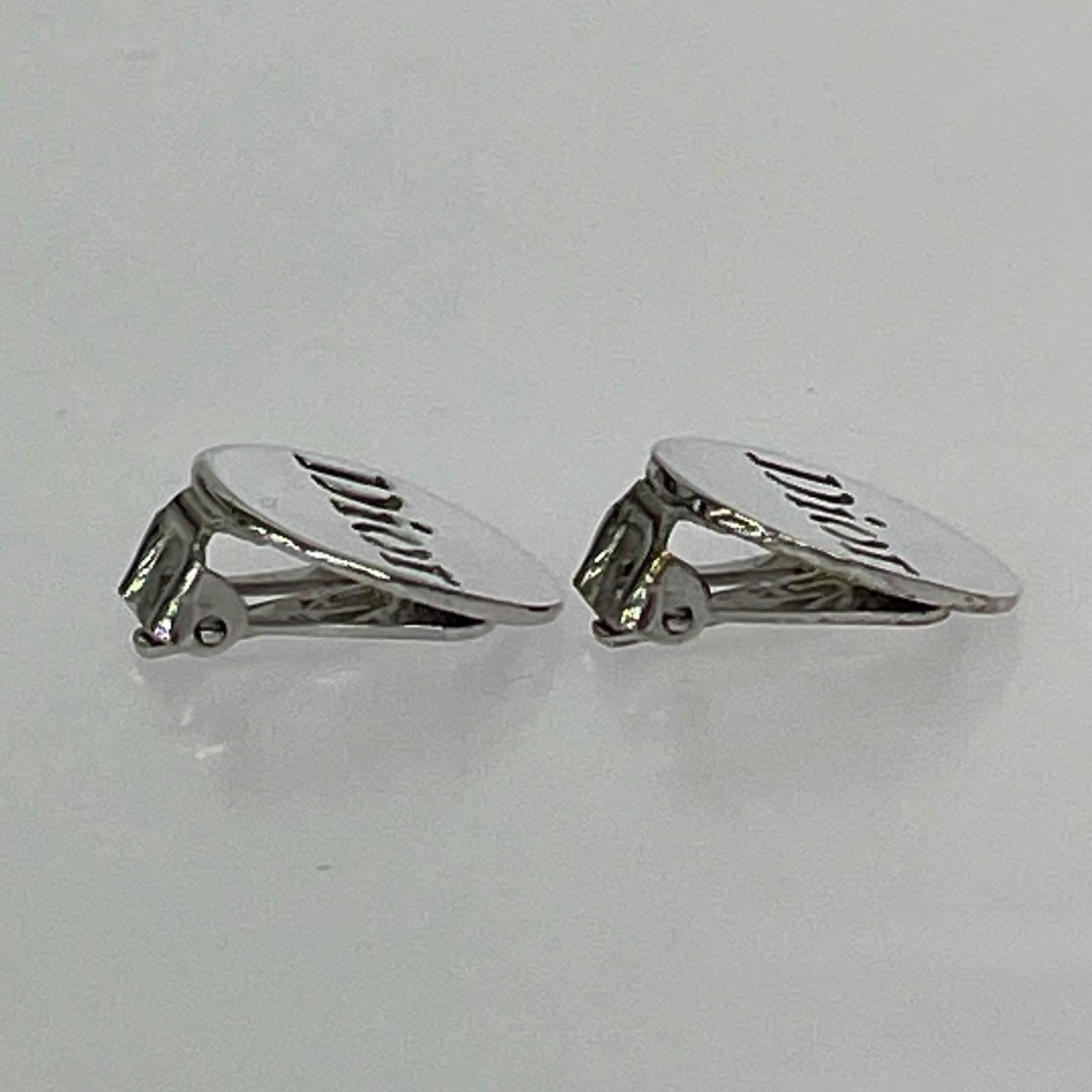 Dior 　円型イヤリング