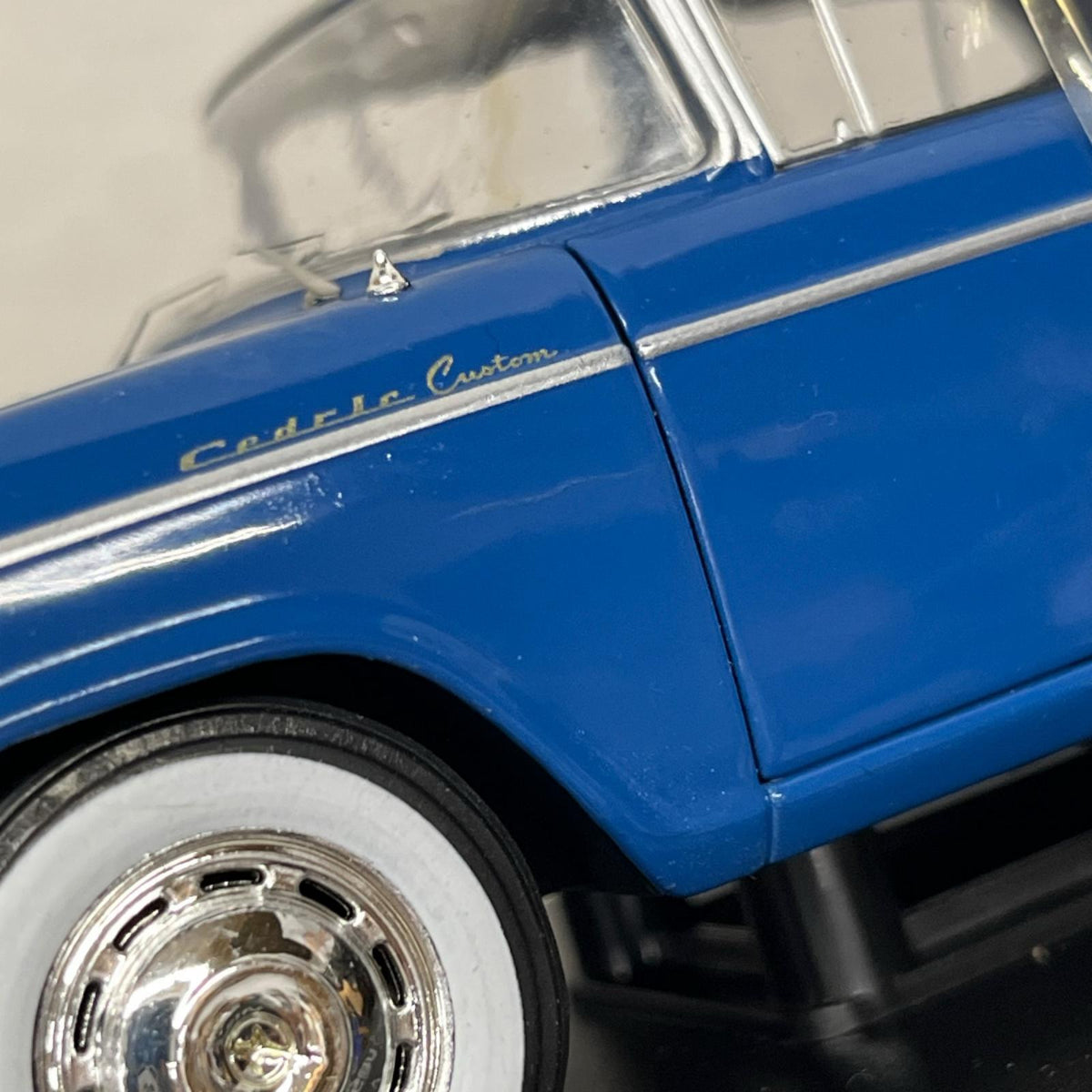assiette Nissan Cedric 1900 Custom　1961 スケールカー