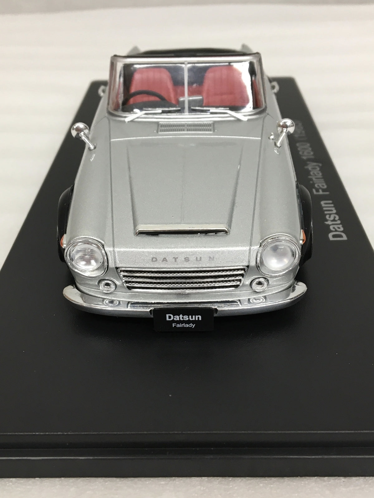 assiette DATSUN FAIRLADY 1600　1965 スケールカー