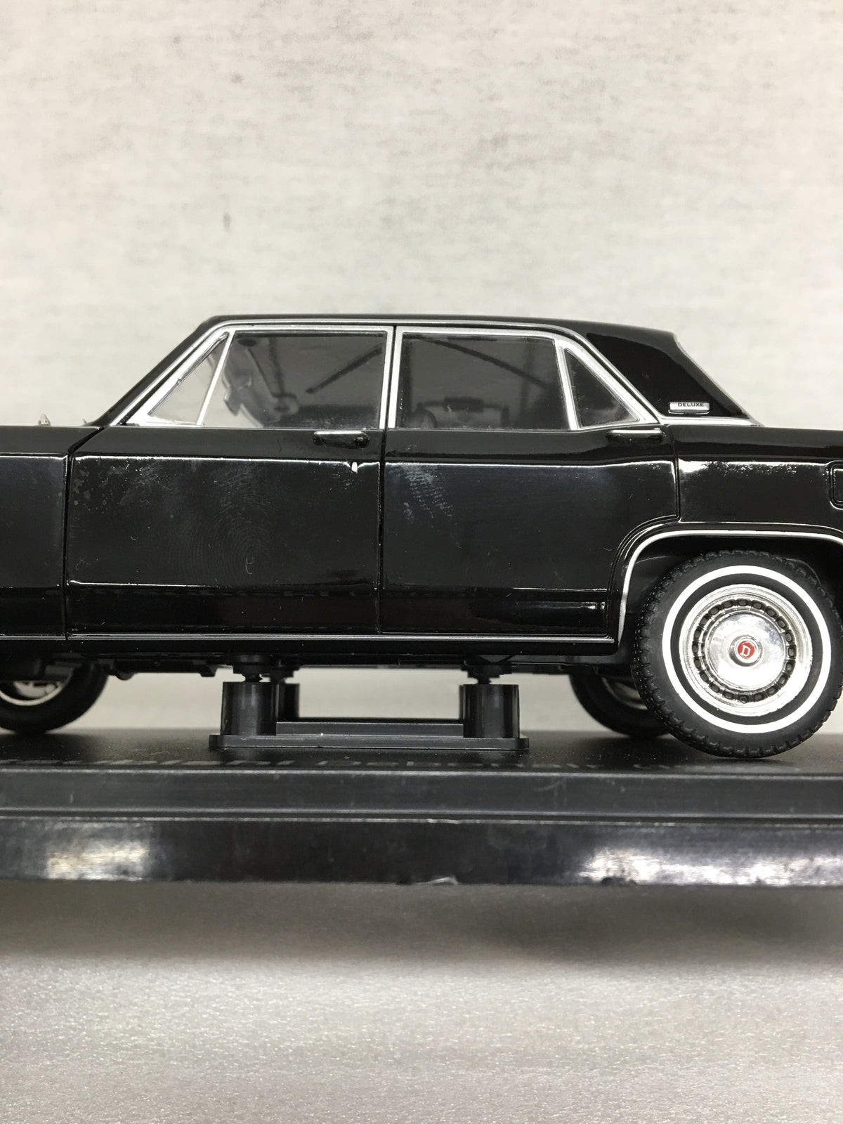 assiette Mitsubishi Debonair 1964 スケールカー
