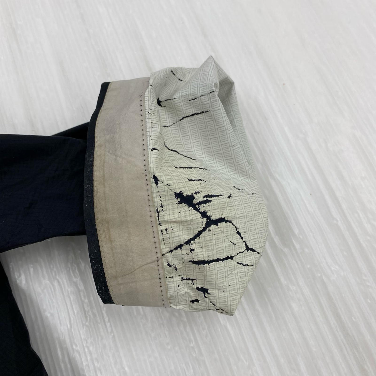 マウンテンパーカー patagonia Torrentshell Jacket 黒 83801FA15 (L) L ブラック