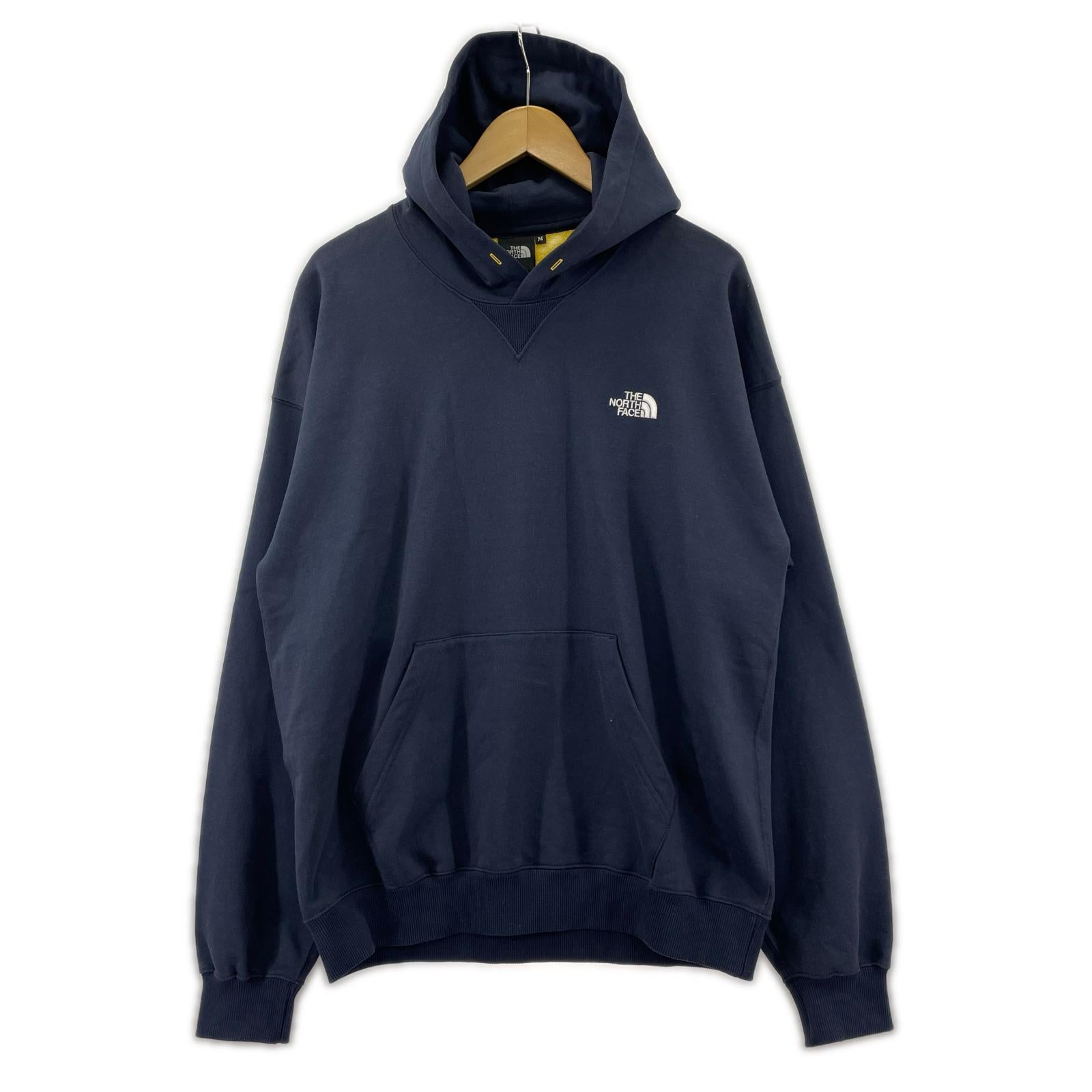パーカー ｼﾞｬｶｰﾄﾞﾊﾞｯｸｽｸｴｱﾛｺﾞﾌｰﾃﾞｨｰ ﾈｲﾋﾞｰ （M） M ネイビー