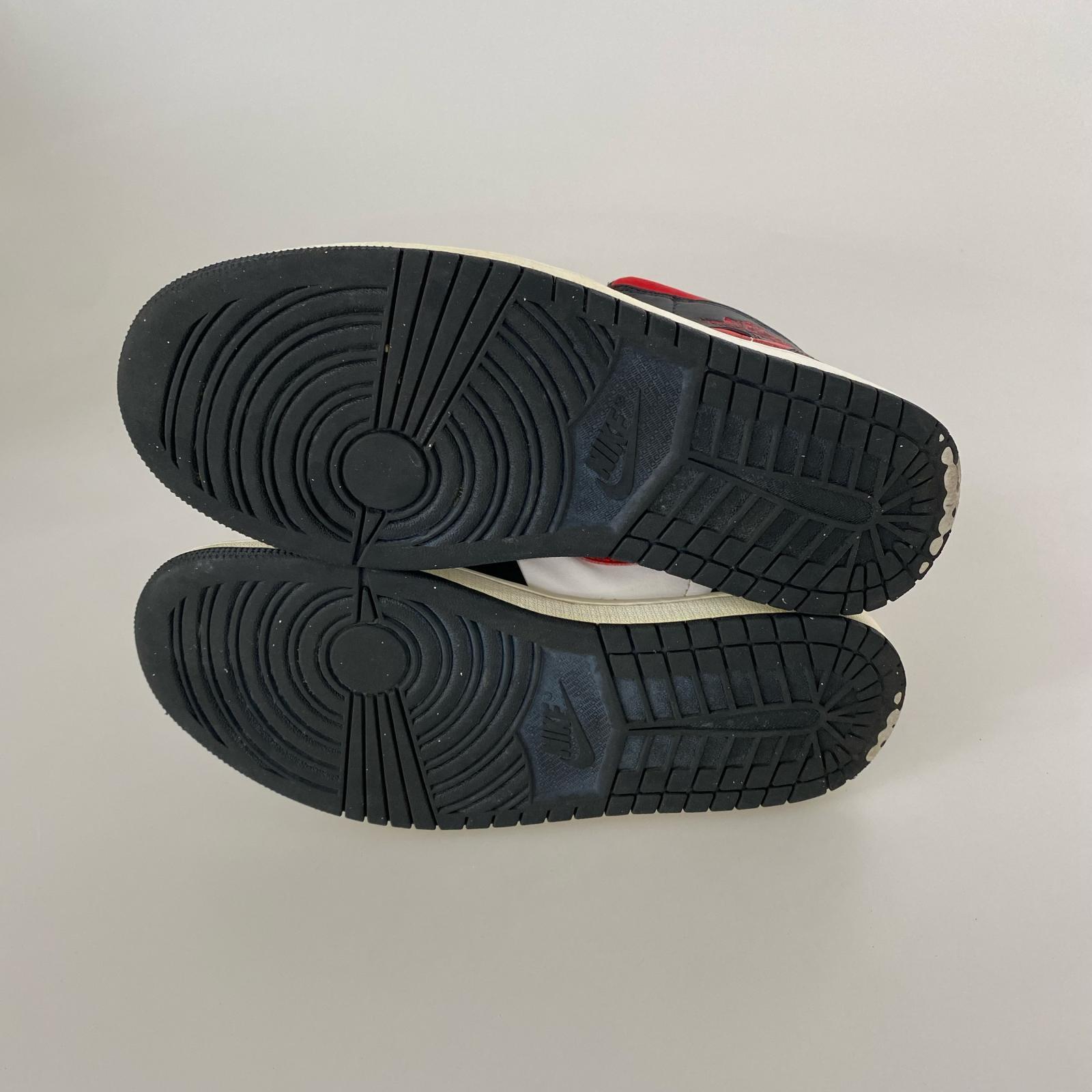 スニーカー 554724-079 26.5cm