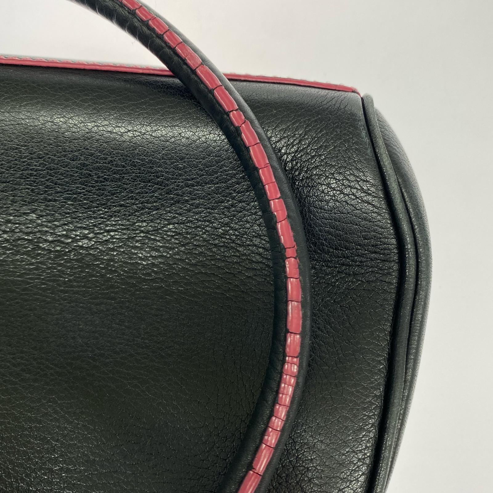 ショルダーバッグ COLE HAAN ショルダーバッグ