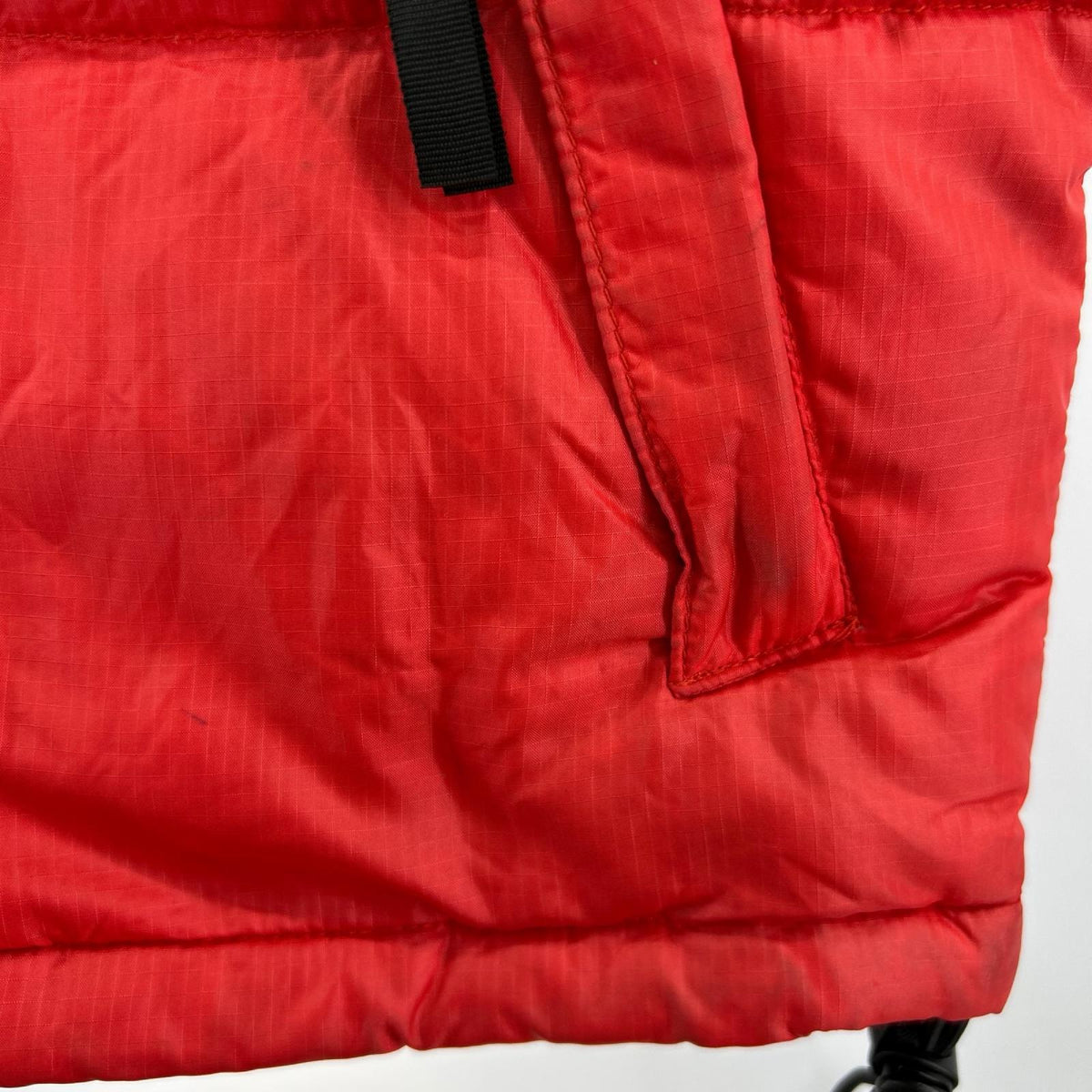 ダウンベスト NF004AM　NUPTSE VEST（S） S