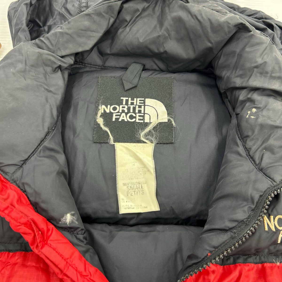 ダウンベスト NF004AM　NUPTSE VEST（S） S
