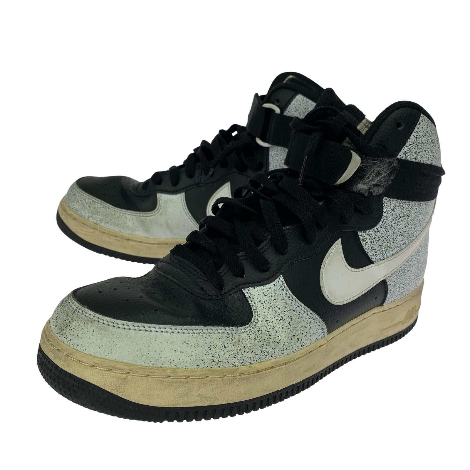 スニーカー nike fb2049-001 グレー