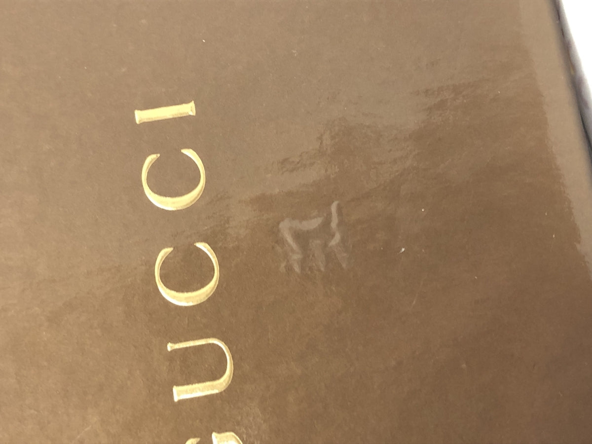 GUCCI メタル ストーン バングル