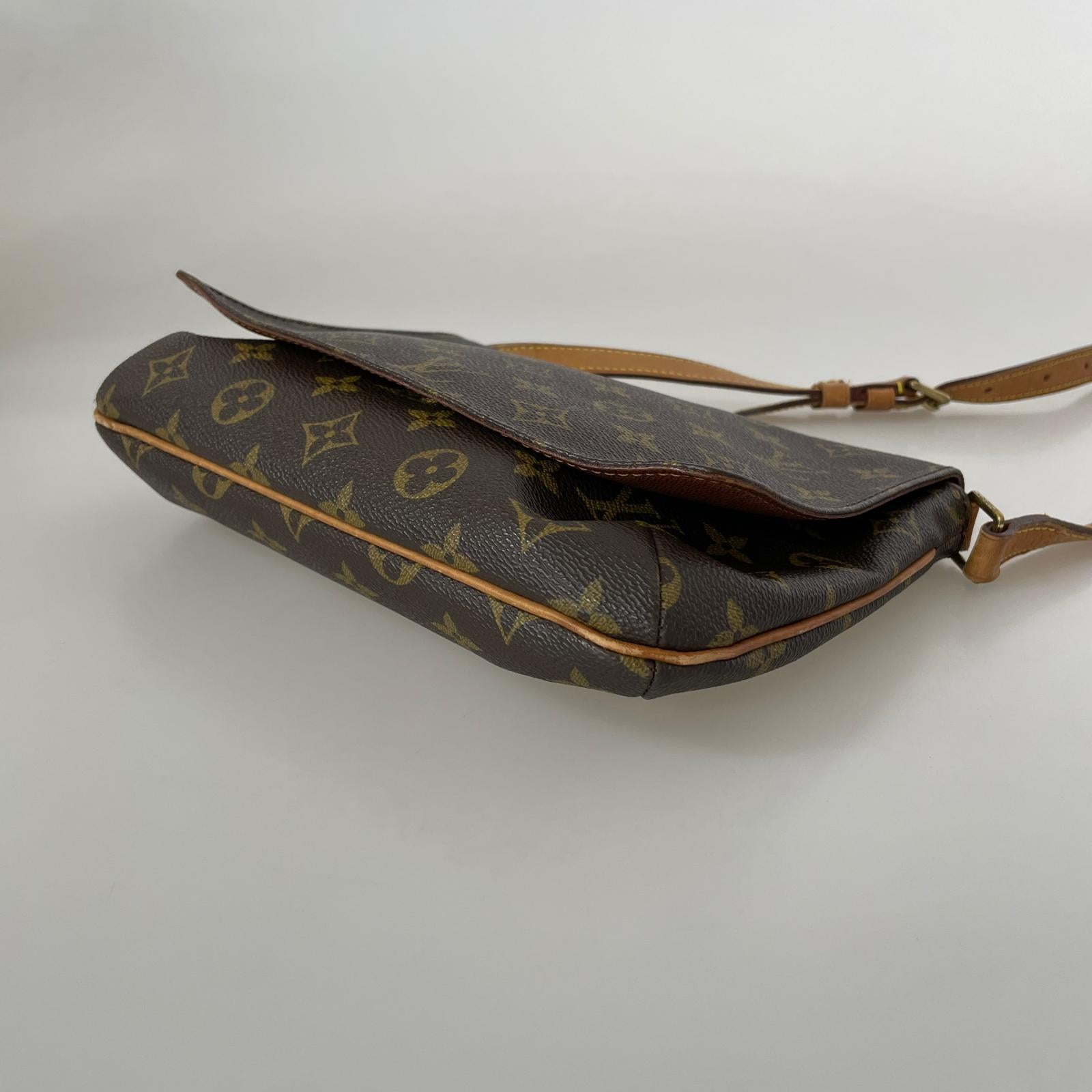 LV ミュゼットタンゴ モノグラム M51257