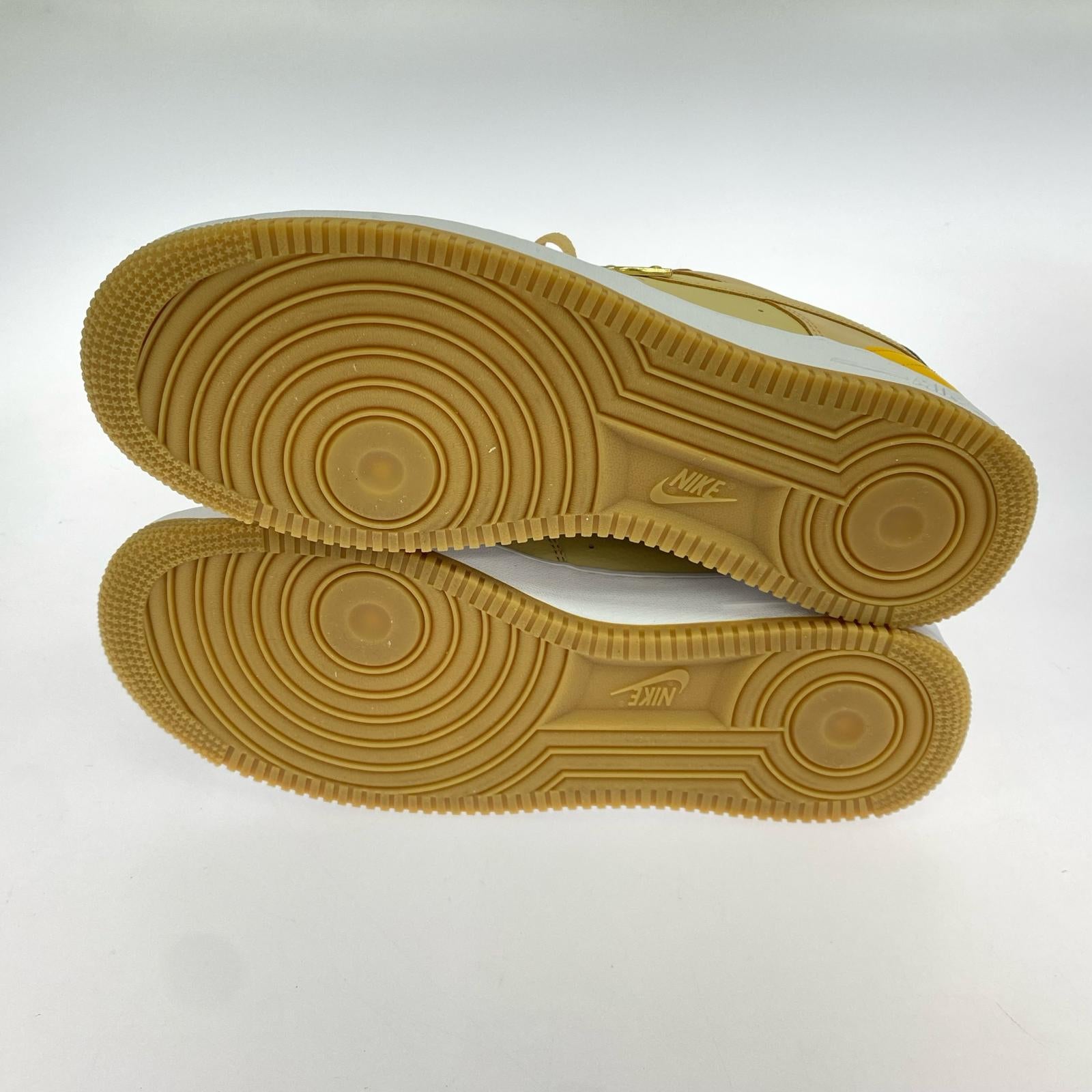 スニーカー AIR FORCE 1 07 LV8 29.0cm ベージュ 29cm (US11 UK10 1/2 EU48) ベージュ