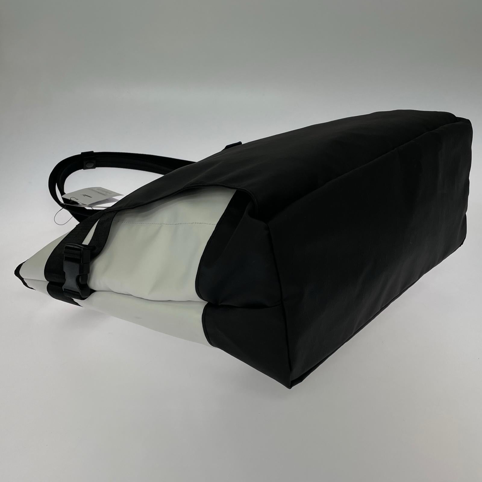 その他バッグ PF X FACE マルチファンクショントートバッグ