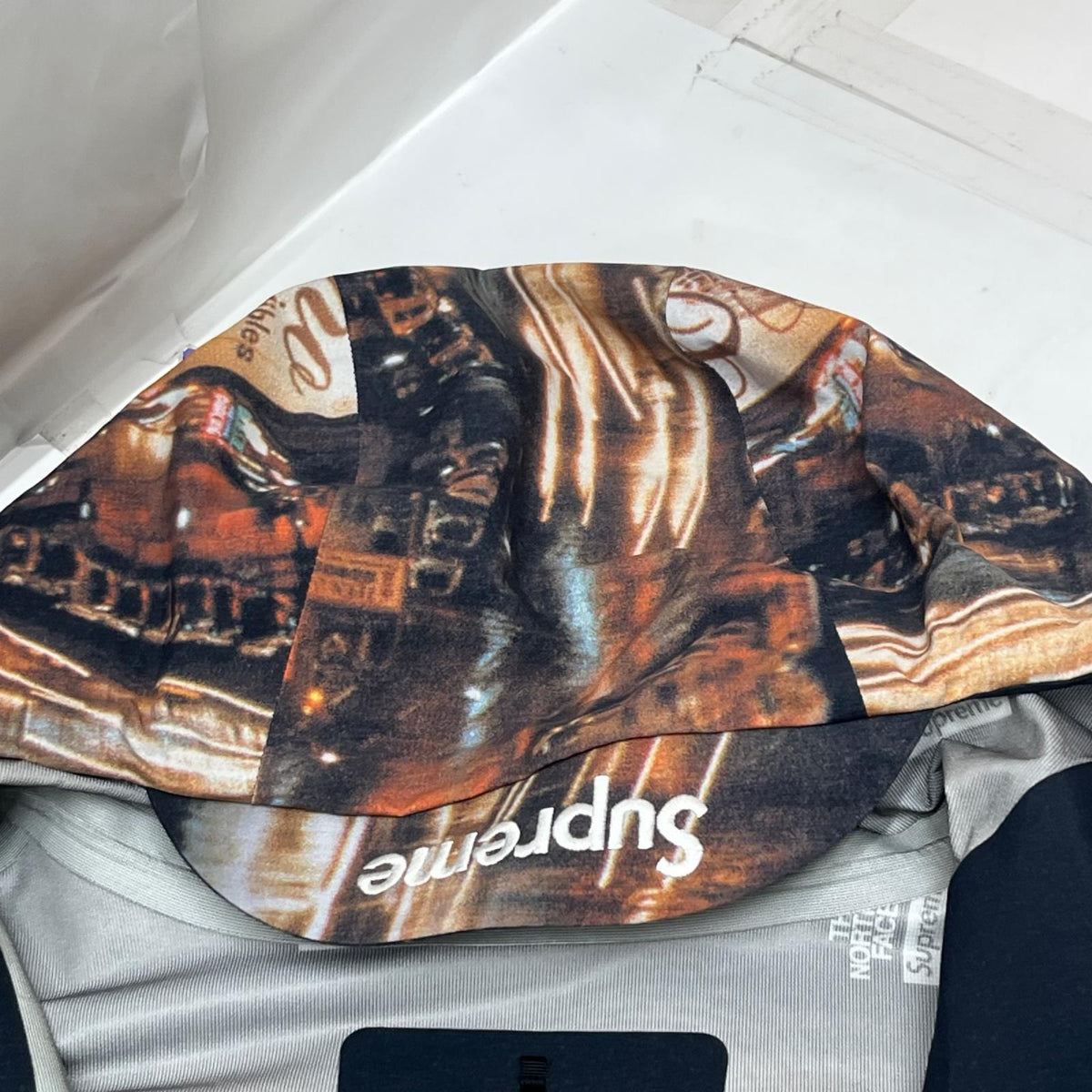 マウンテンパーカー Taped Seam Shell Jacket Times Square M M