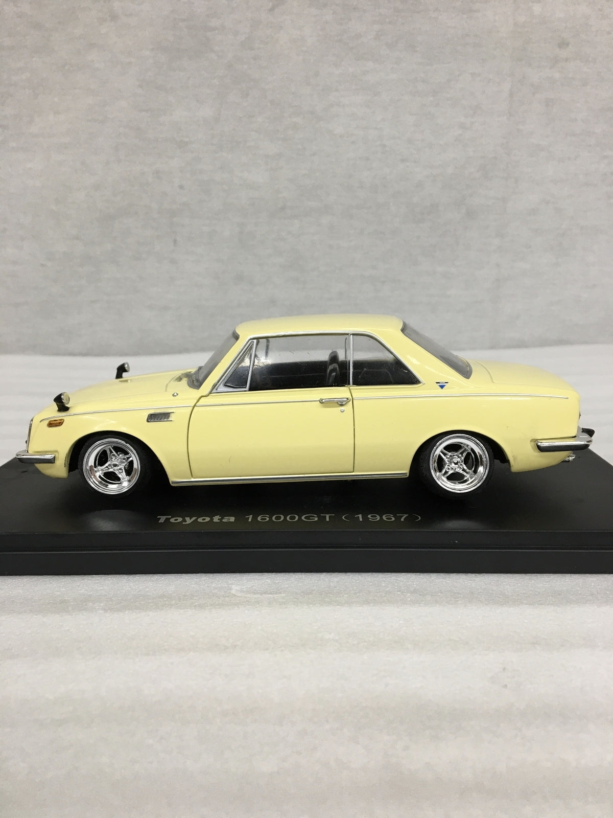 Toyota 1600GT (1967） スケールカー