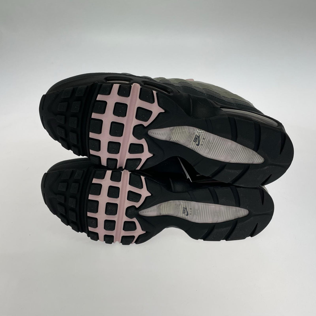 スニーカー AirMax 95 BIG bubblePink Foam HJ5996-001 30cm (US12 UK11 1/2 EU50)